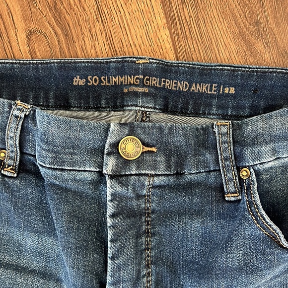 CHICO’S Girlfriend Ankle Jeans - Picture 5 of 6
